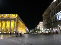 100_0076 Cours du Chapeau Rouge