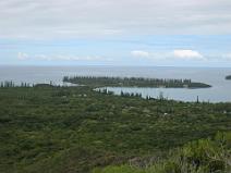 IMG_1112 Baie de Kuto � droite, Kanum�ra � Gauche